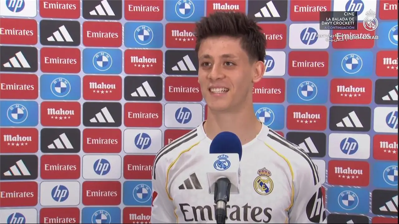 أردا جولر يكشف كواليس هدفه في شباك إلتشي ويدعم مدربه أربيلوا علنًا